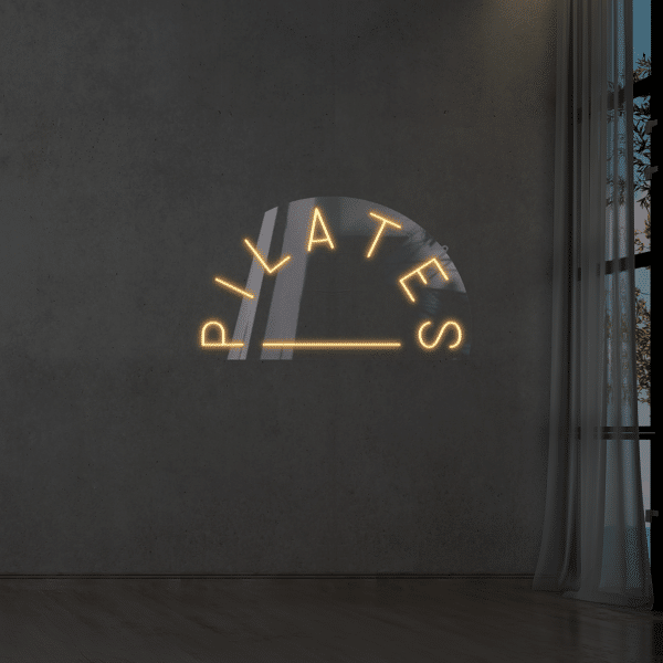 Napis LED PILATES