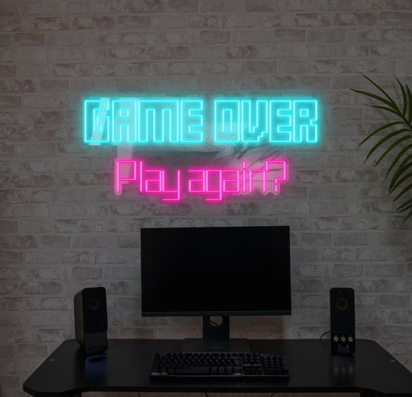 Napis LED GAME OVER Play Again?